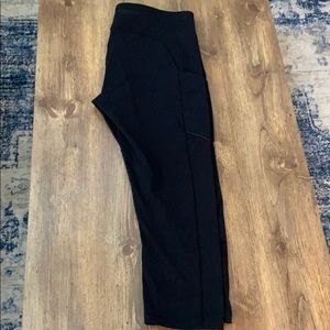 Lululemon Capri black leggings